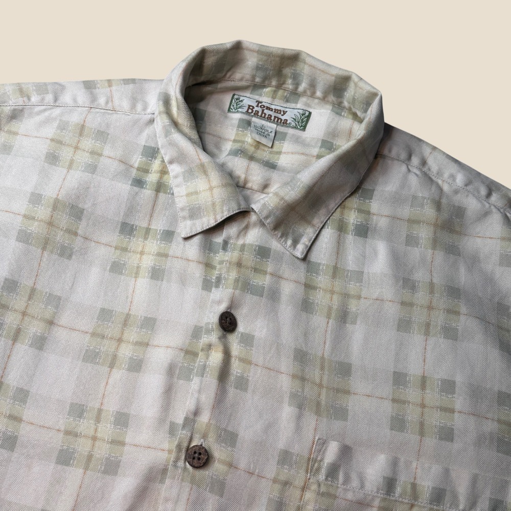 Tommy Bahama Shirt Mens L Plaid Tan Silk Short Sleeve Button Down Aloha GOOD